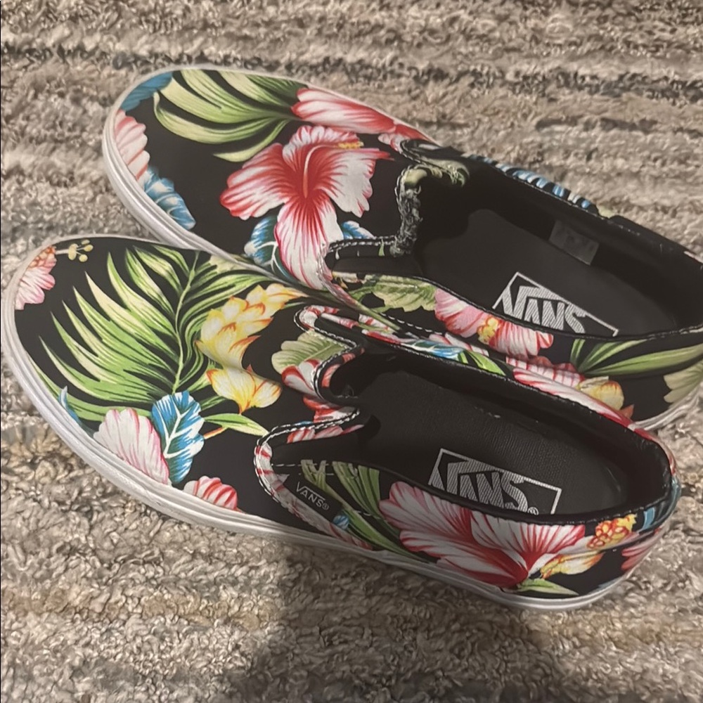 Vans Tropical Floral Slip-On Shoes